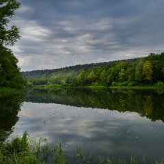 Пасмурный пейзаж
