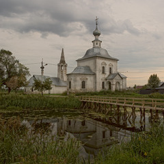 Церковь у мосточка