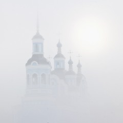 Собор в тумане