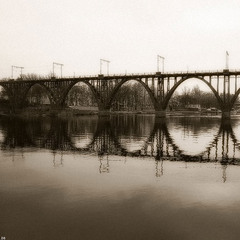 Мост в Зазеркалье