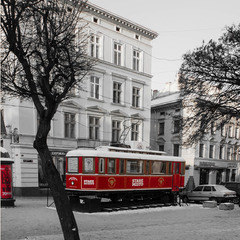 Старенький трамвай