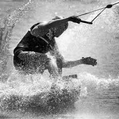 СВІТЛО МАЛЮЄ, ТІНЬ ПІДКРЕСЛЮЄ. ОПІР