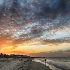 РИБАЛКА НА СВІТАНКУ