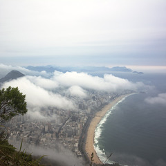 Туманная облачность над Рио-де-Жанейро