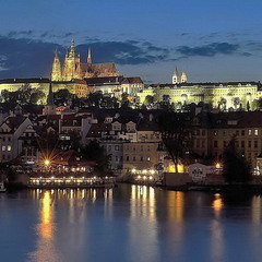 Прага..