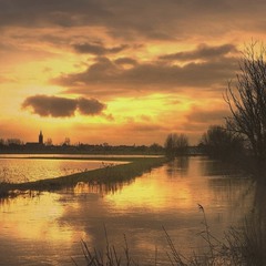 Sunset over the flood.