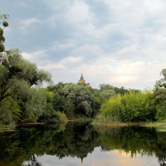 Монастир понад Ворсклою