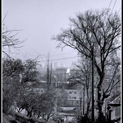 Тихі вулиці спусків до залізниці