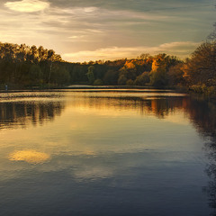 Дас іст ДідоровкаЗее унд ГолосіівВальд.