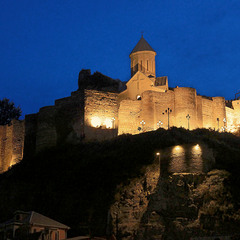 Фортеця й церква в Тбілісі