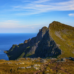 Я піду в далекі гори на високі полонини. Чи глибокі?