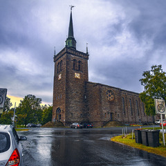 На скандинавській півночі дуже мало "сакральних" місць. У місті Нарвік це – єдина церква.