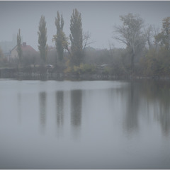 Туман над озером
