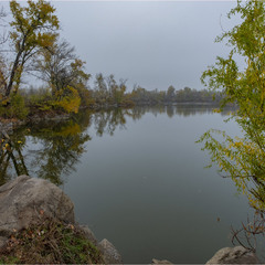 Осінь в деталях на озері Кам"яному