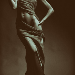 Modernity in the composition of the torso. Photo-theater studio