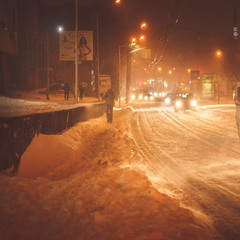 Нічний снігопад
