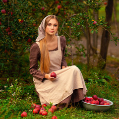 Angelina and apples