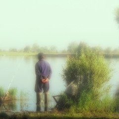 Риболовля вранці на Десні
