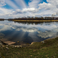 Річка Боковенька у березні