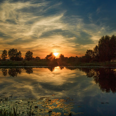 Захід сонця на Солонецькому озері