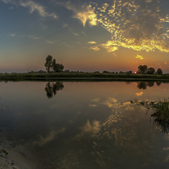 Панорама заходу сонця на озері Солонецьке