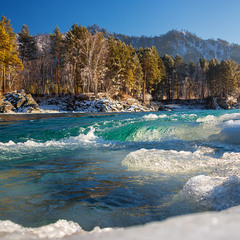 Зимняя горная река