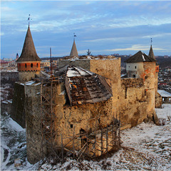 стара фортеця