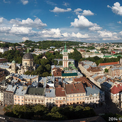 панорама Львова с башни ратуши