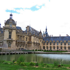 Замок Шантії (фр. Château de Chantilly)