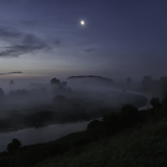 Ще треті півні не співали...