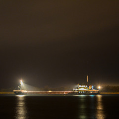 Ночной порт