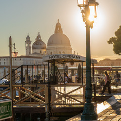 Коли сонце запалює ліхтари чи нова трактовка соняшної енергії