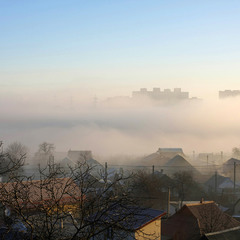 Город в тумане.