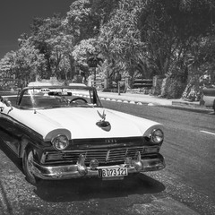 "Это Куба...детка..."(с)...(FO RD 1957 года).Улицами Гаваны.