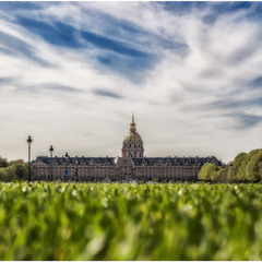 Государственный Дом Инвалидов в Париже — архитектурный памятник.