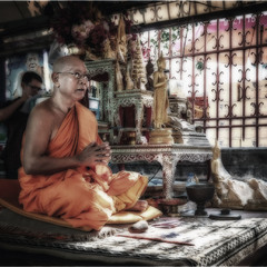 Камбоджа...Буддийский монах.