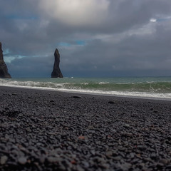 Рейнисфьяра – черный пляж в Исландии...