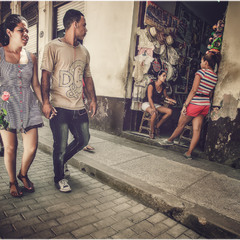 "Это Куба...детка..."(с).... Жизнерадостные кубаши...Улицами старой Гаваны.