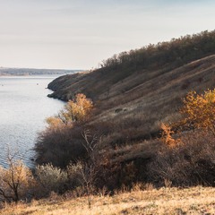 На правом берегу Днепра
