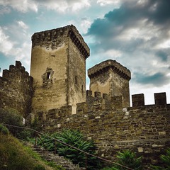 Генуэзская крепость. Башни.