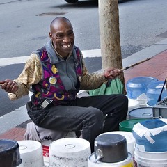 Ларрі Хант  (Larry Hunt)