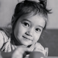 ...сусідка...