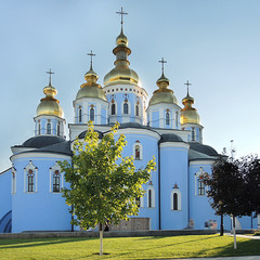 Собор Михайлівського Золотоверхого монастиря у Києві