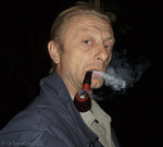 Майже містер Голмс;)