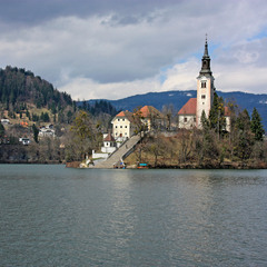 Церква Успіння Діви Марії на озері Блед (Словенія)