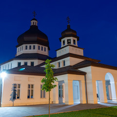 Храм св.Софії на Стрийській (біля Податкової)