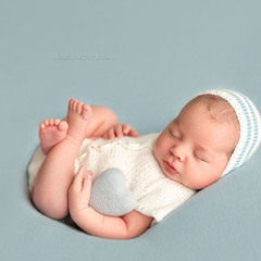 newbornphotographerkiev