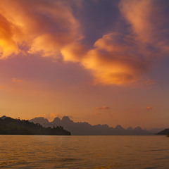 Золотые облака озера Чеолан