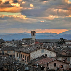 Помаранчеві мрії над Умбрією