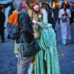 Шепіт минулого в гаморі сьогодення